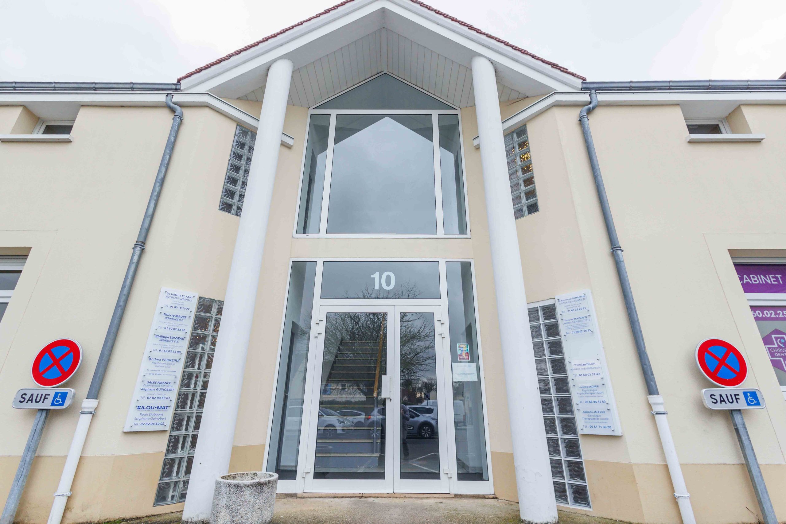 Cabinet dentaire (19)